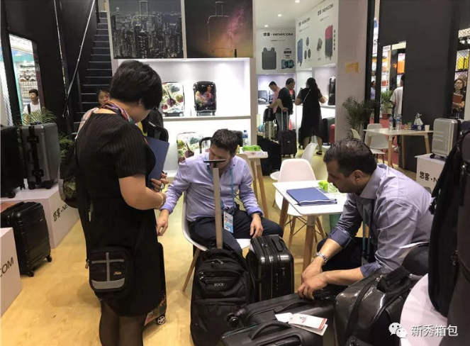 1525347463586308.png blob.png